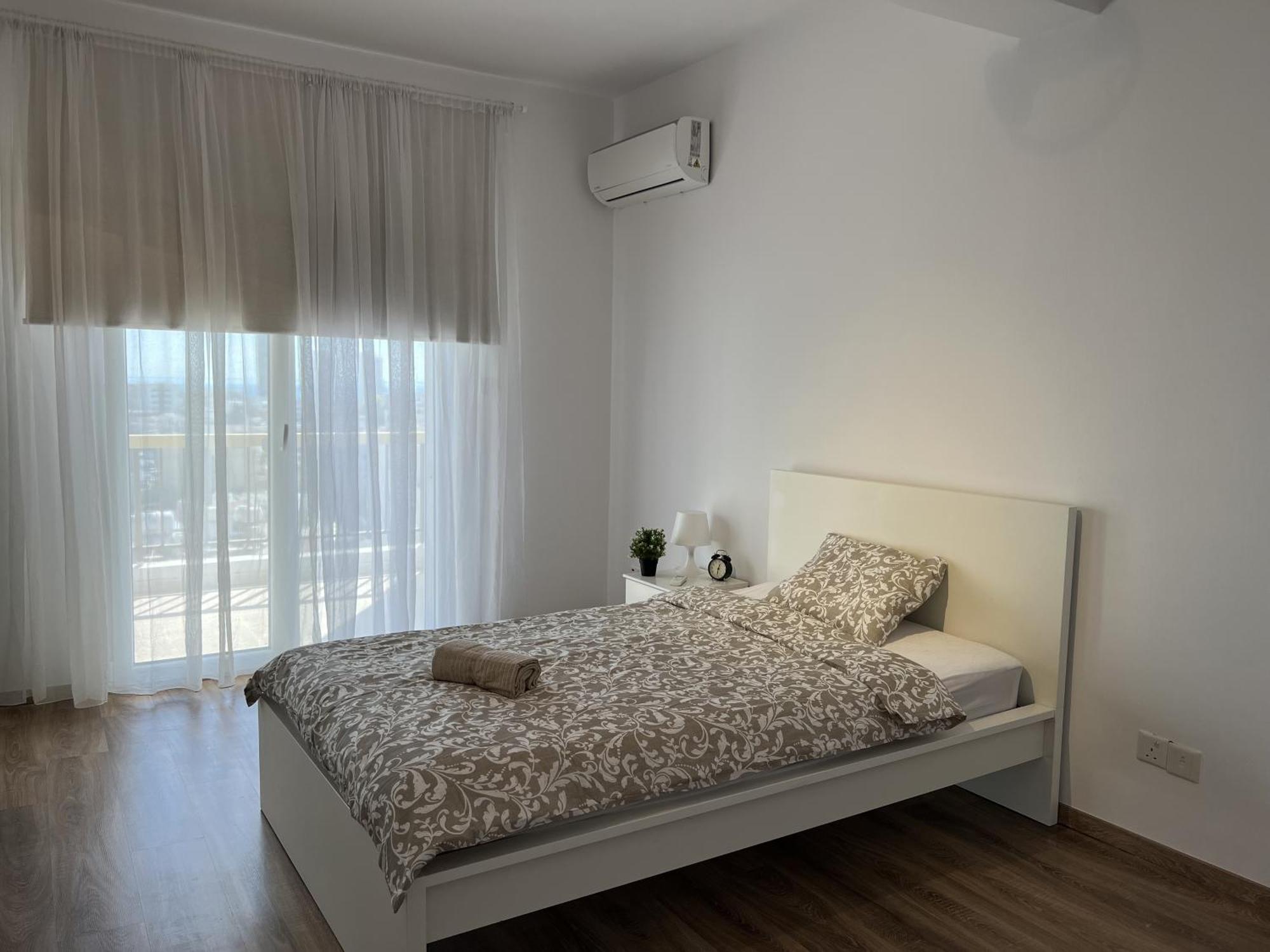 Sunny Rooms Лімасол Екстер'єр фото