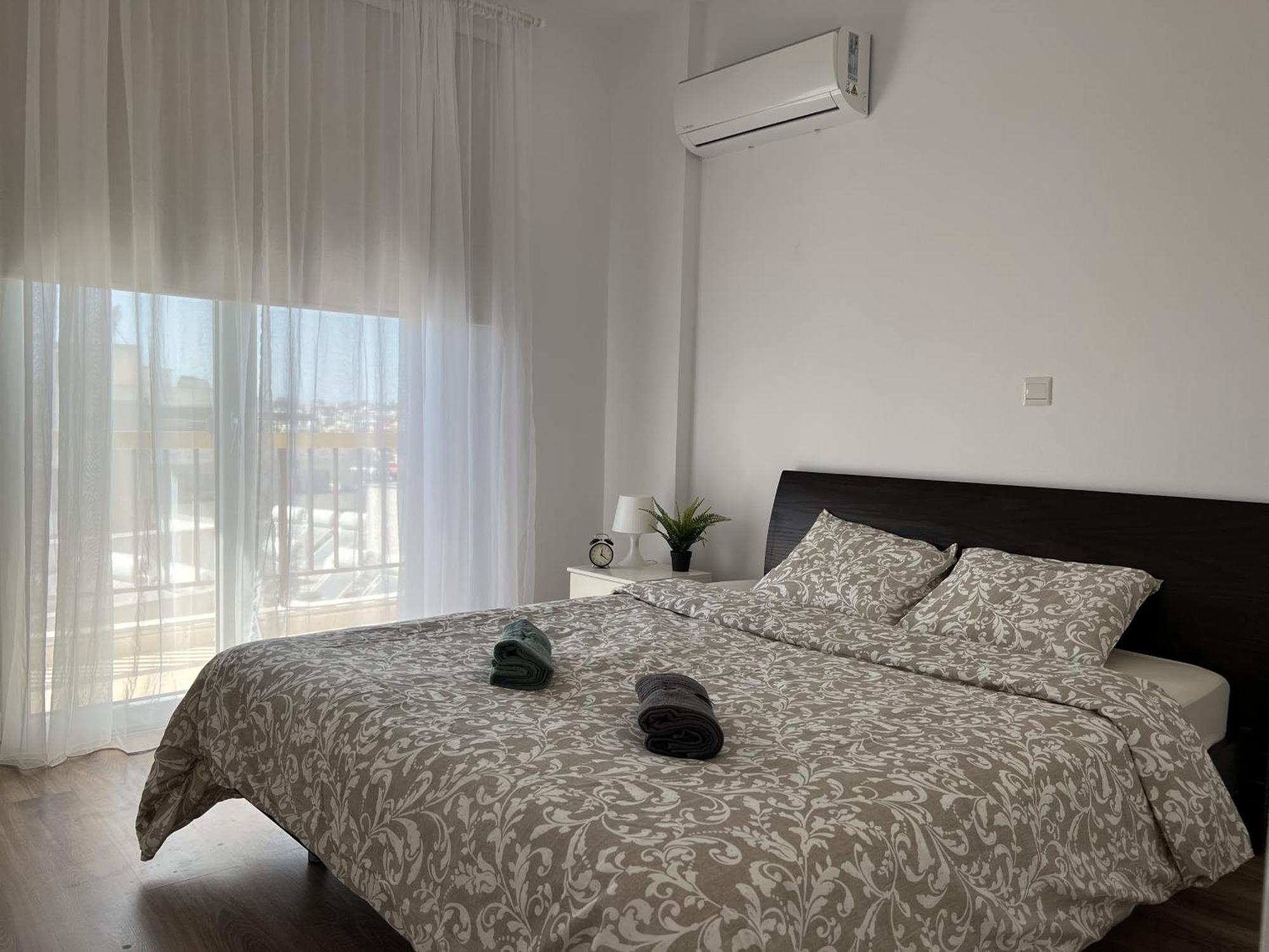Sunny Rooms Лімасол Екстер'єр фото