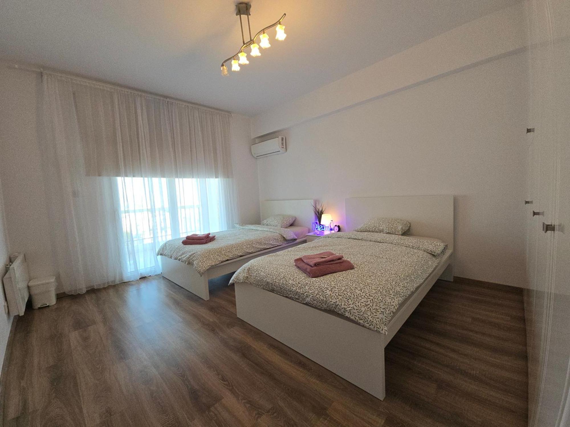 Sunny Rooms Лімасол Екстер'єр фото